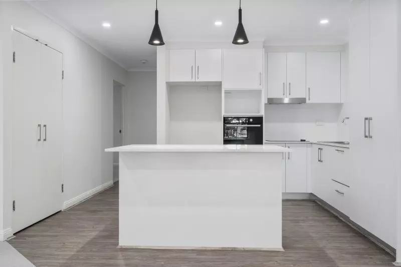 East facing ground level unit with access to the gardens