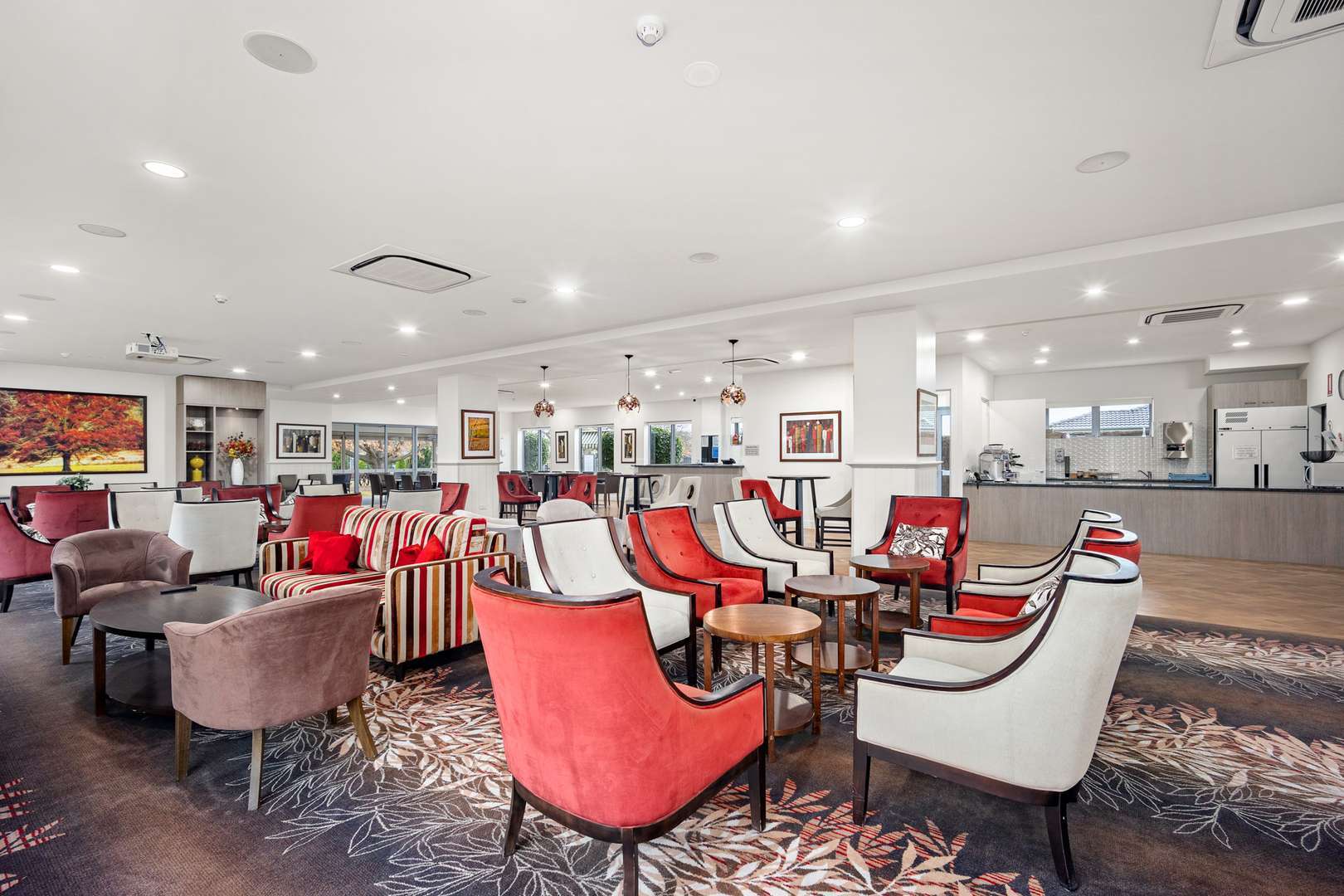 Discover Stunning Villas in a Prime Location 