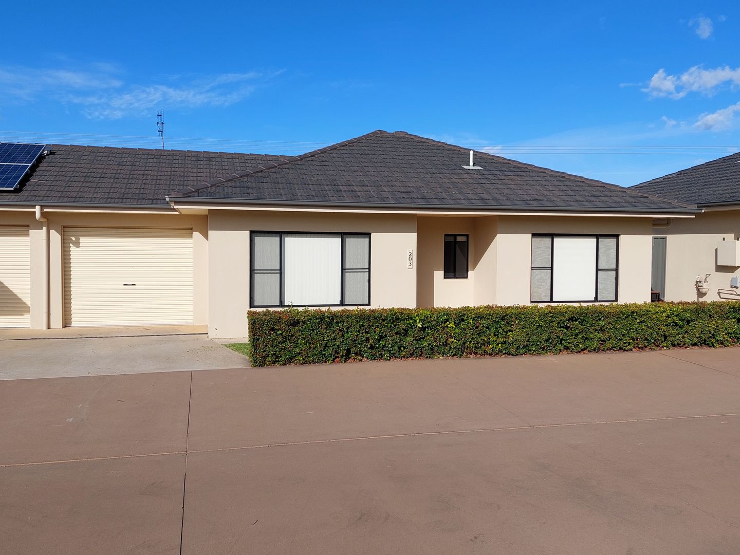 Blight Villa 203 - Refurbished and Spacious 2 Bedroom Villa