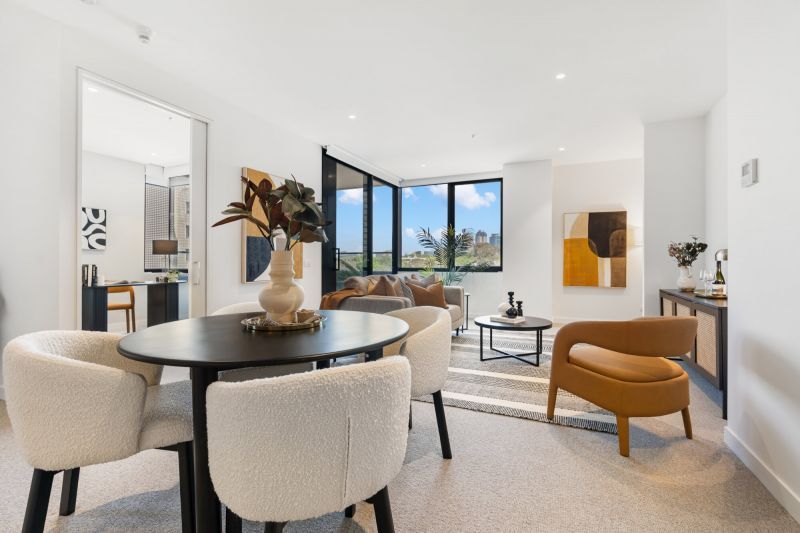 Enjoy Effortless Retirement Living in a Modern 3-Bed Carlton Apartment