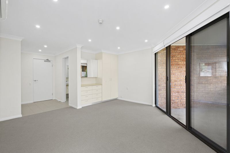 321/226 Windsor Road, Winston Hills