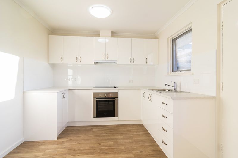 Modern comfort in serene surroundings