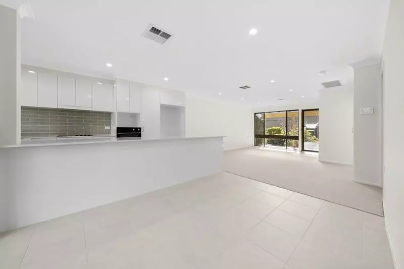 Brand New Relaxed Living in a Beautifully Updated Villa