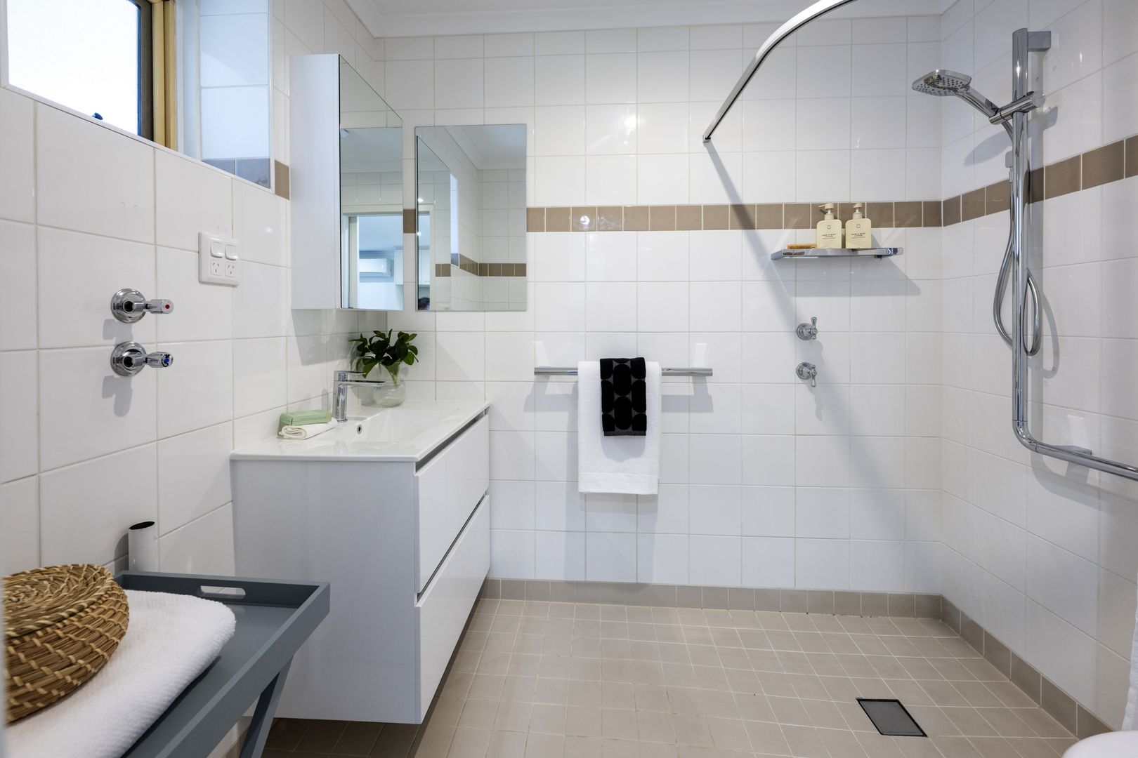 Eldercare Kingsborough: one-bedroom apartment in the heart of Norwood