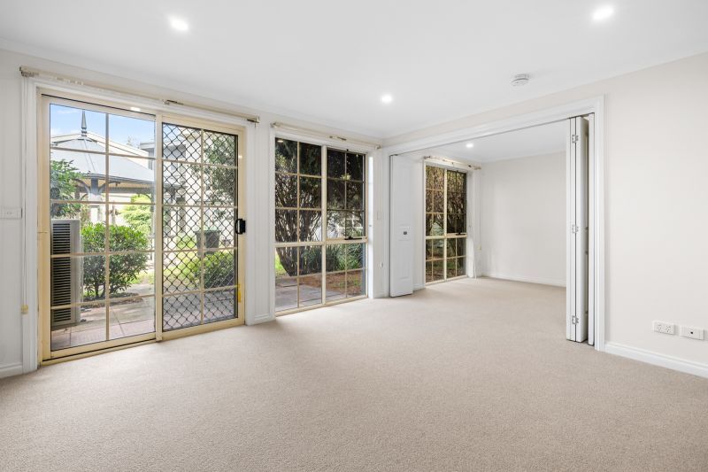 Renovated Apartment with Garden Views