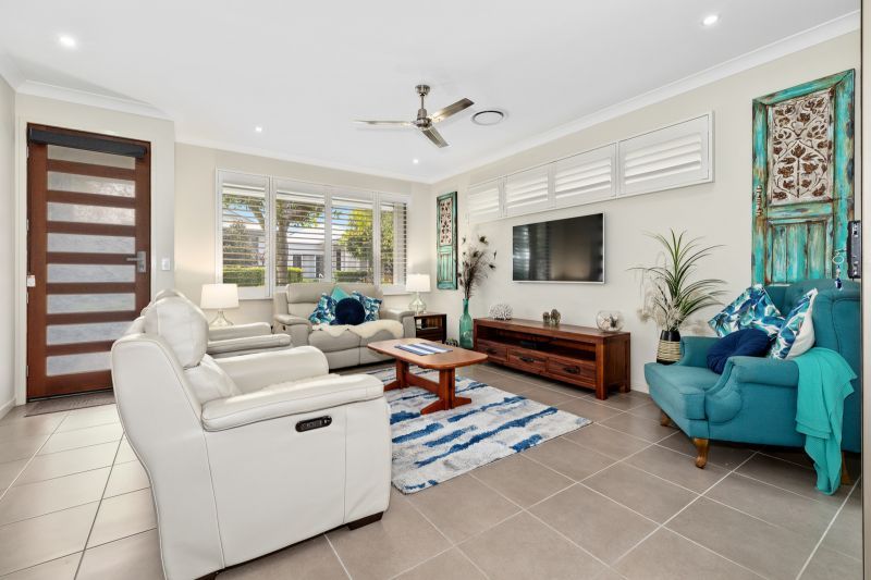 Exquisite Three-Bedroom Sanctuary - Quiet and Private Living