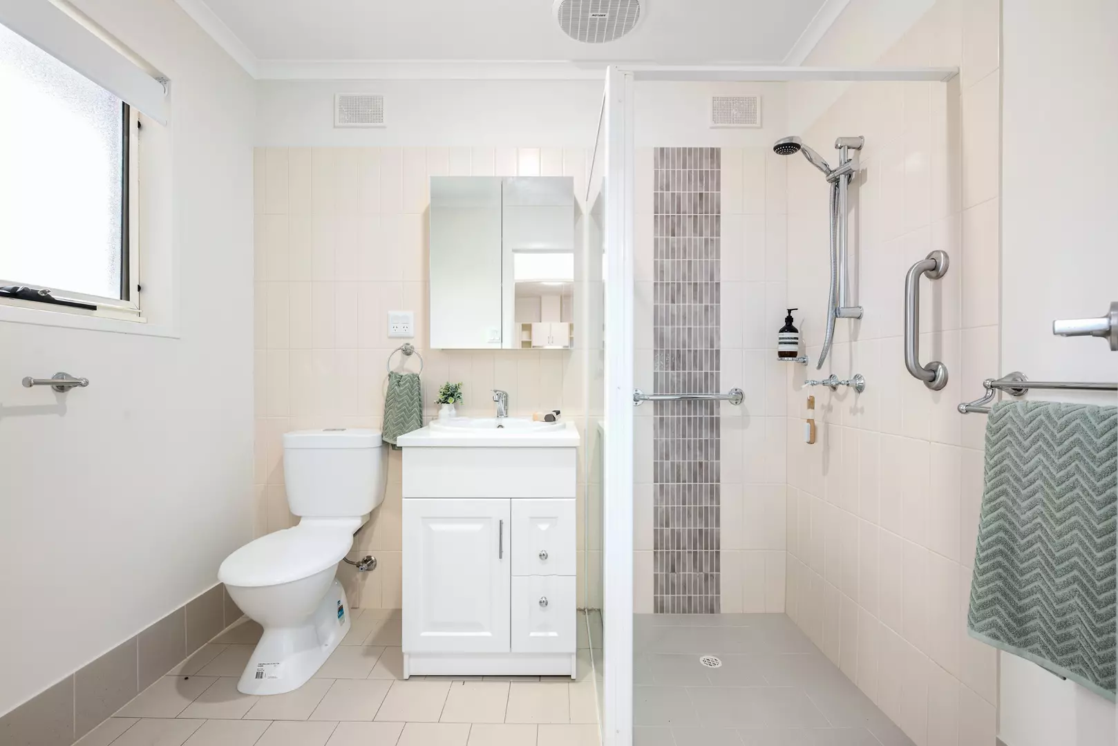 Are You Aged 65 Years Or Older And No Longer Working Fulltime? Discover Your Peaceful Retirement in Modbury