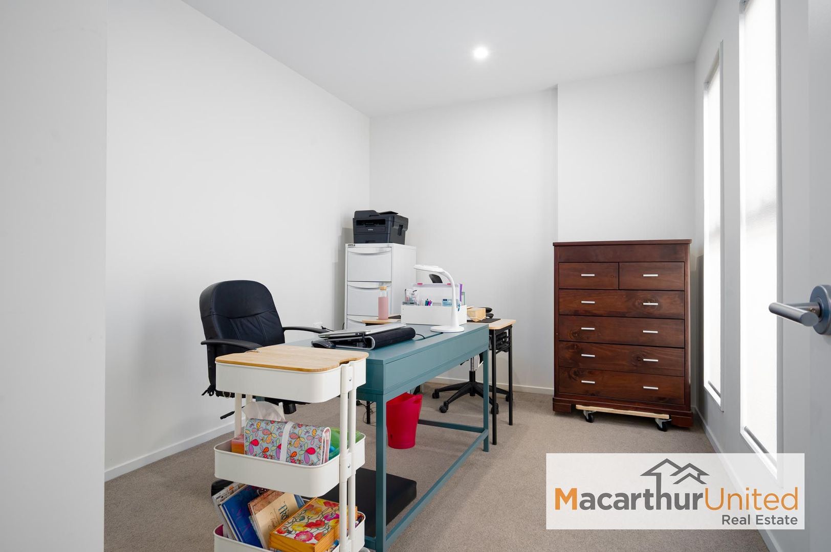 STYLISH VILLA OPPORTUNITY! LIFESTYLE LIVING AT ITS BEST!