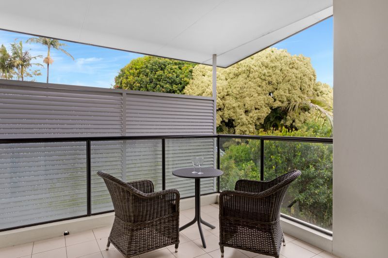 Private two-bedroom apartment with garden views