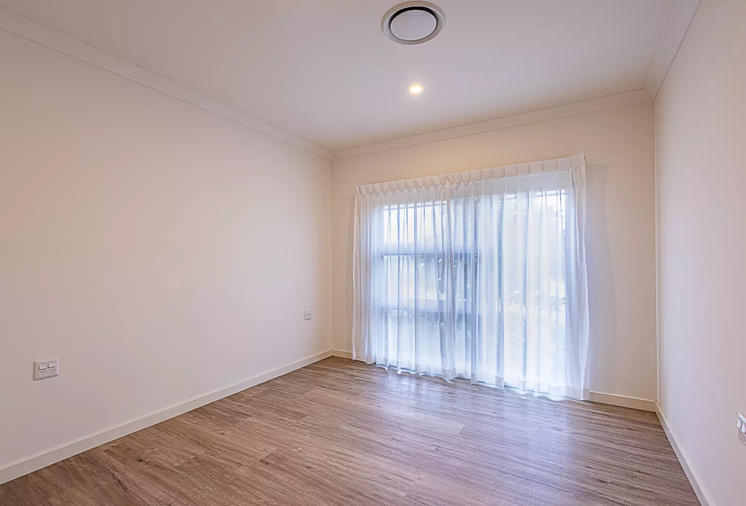 Cezanne II- by Palm Lake Resort Tea Gardens