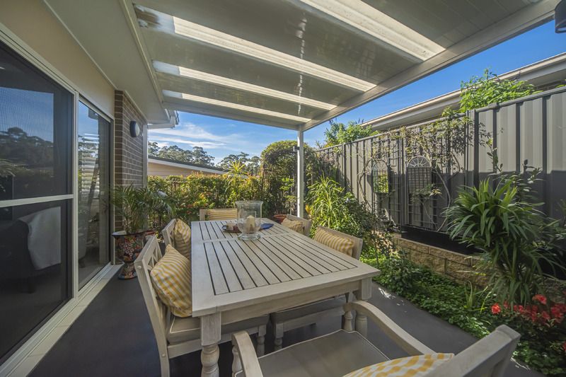 Charming, Stylish Villa with Lush Outdoor Retreat and Modern Interiors