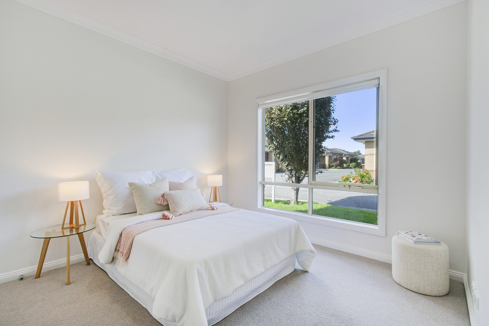 Open Plan Corner Retreat