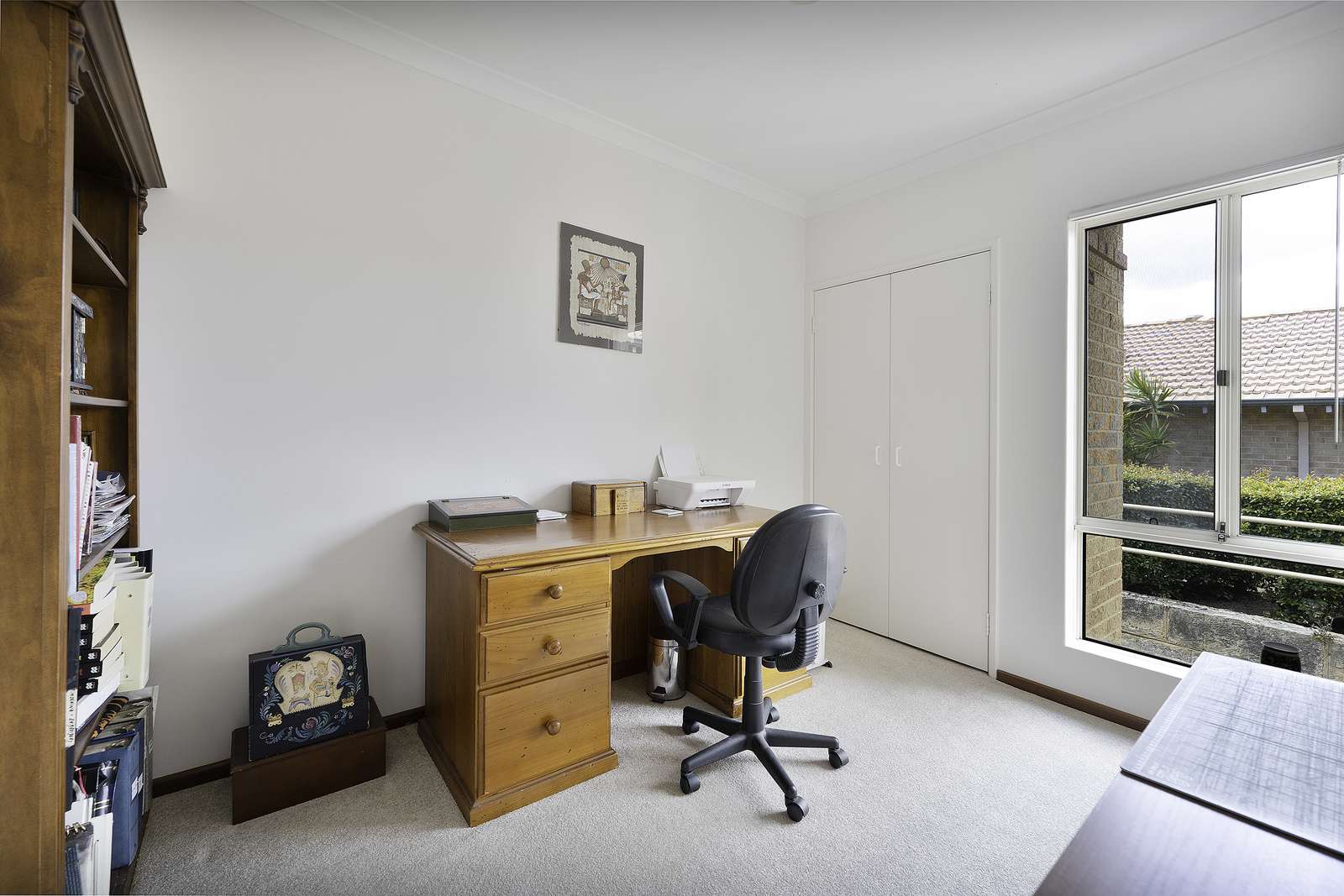 Move-in ready upper villa with sunny west-facing balcony