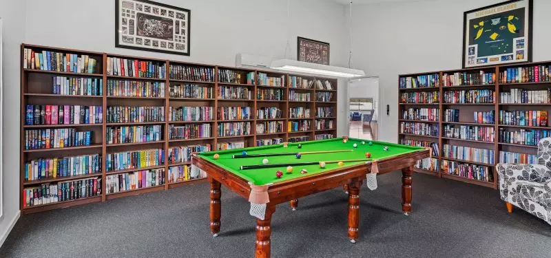 Perfect lock and leave