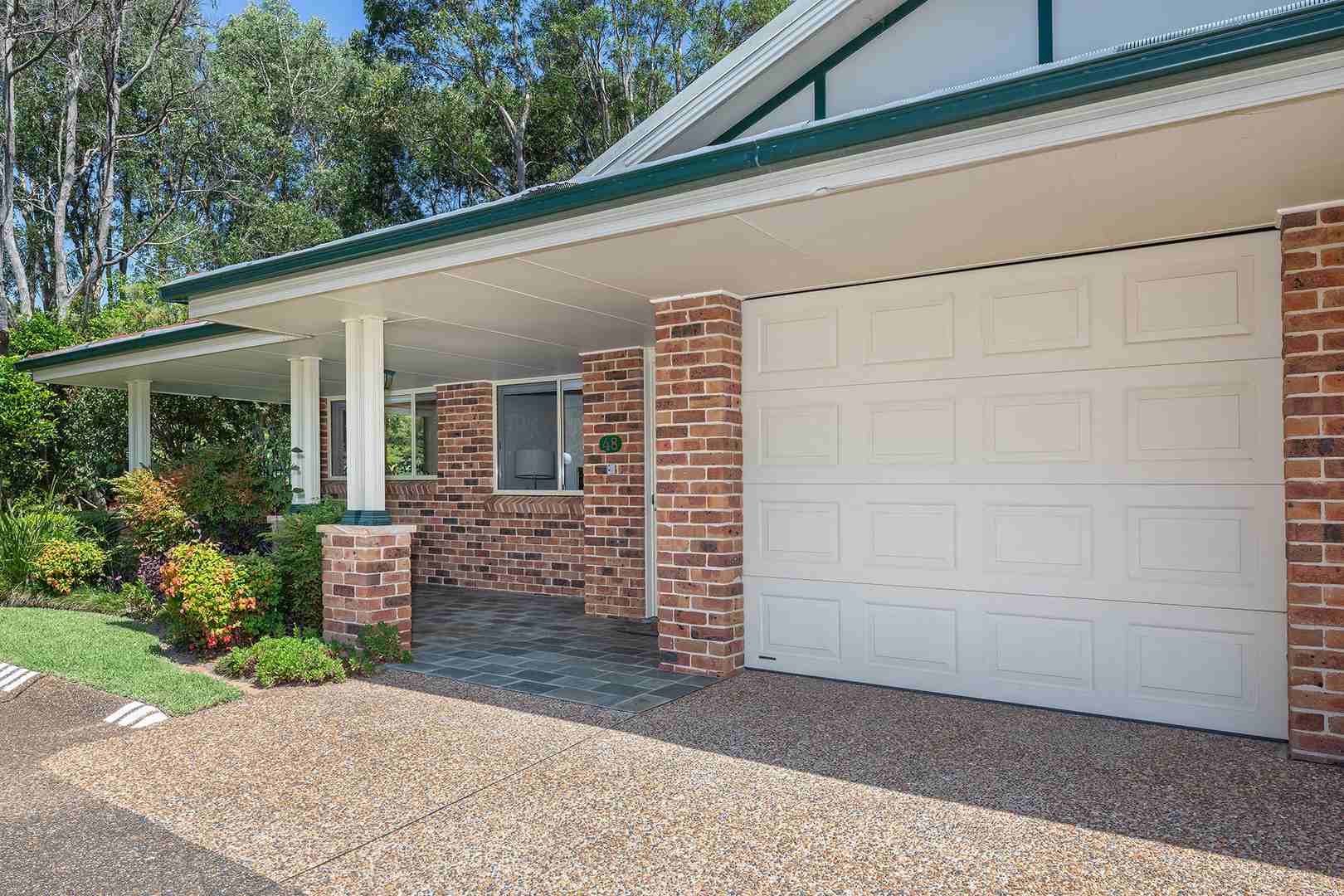 Space, outdoor amenity and a stunning renovation are ready to turn your retirement dream to reality