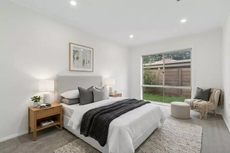 Spacious 2 bedroom villa, nestled amongst a beautiful garden setting