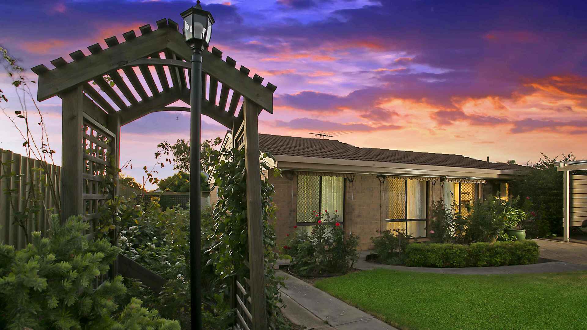 Resthaven ‘Glynde Lodge’ Retirement Living offers 81 charming and low-maintenance units, set amongst beautifully maintained grounds.