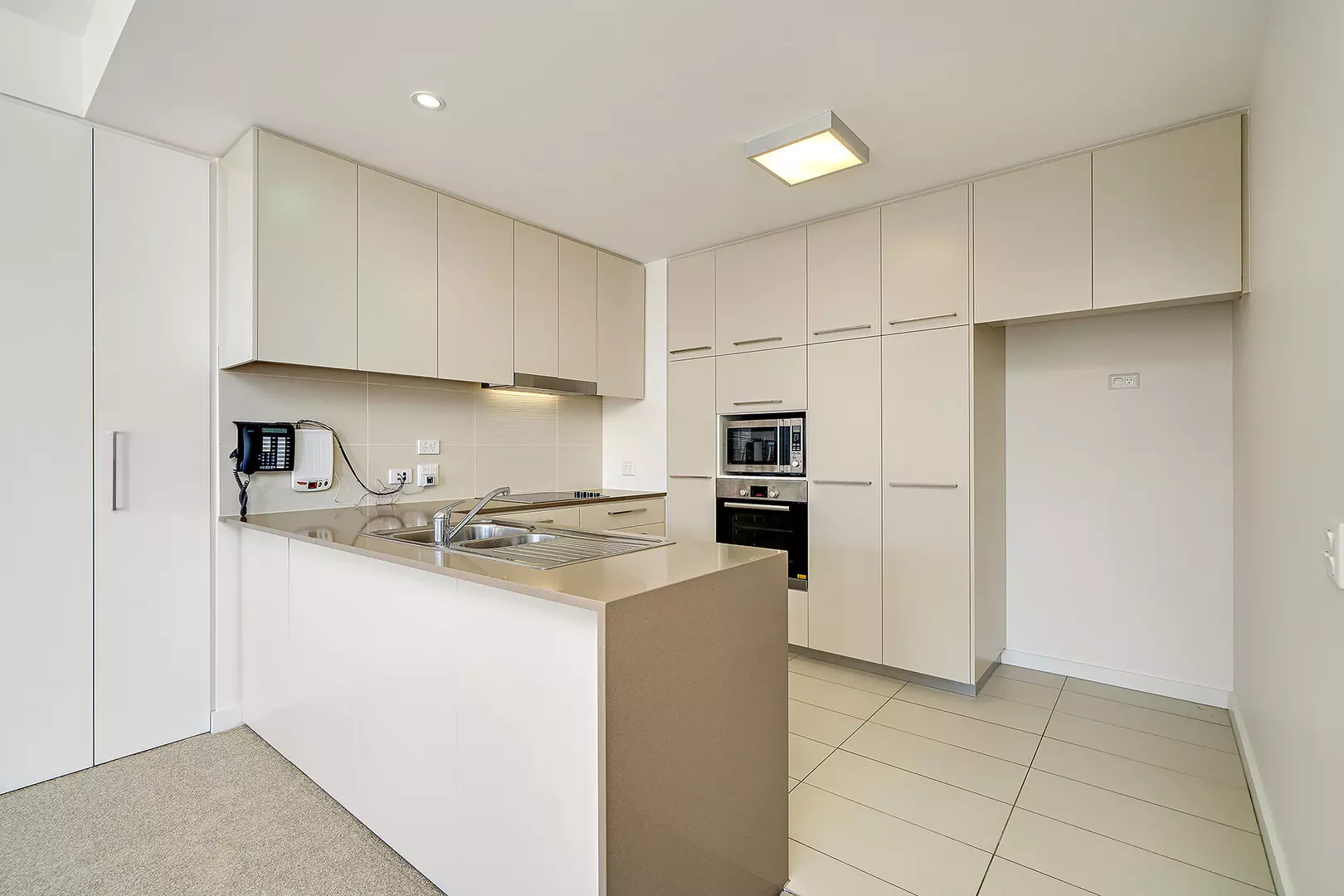 UNDER OFFER- A spacious low maintenance home with a wonderful community 