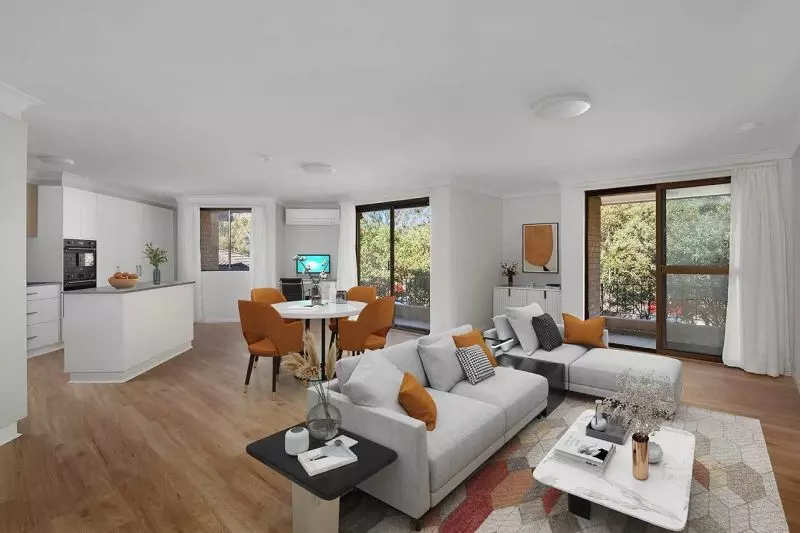 Apt SL27 – Centrally located, oversized and modern 1-bed with study