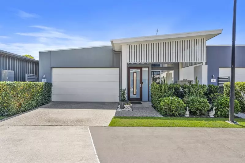 Site 002 - Established Silver Mist I