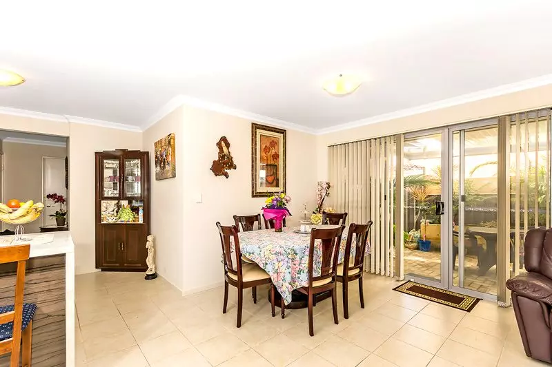 Perfect location stunning home. Home open Sun 26th June, 10am to 10.40am