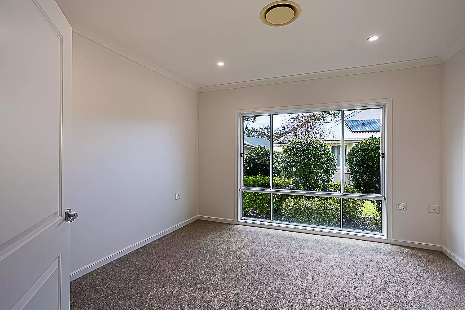 Van Gogh- by Palm Lake Resort Tea Gardens