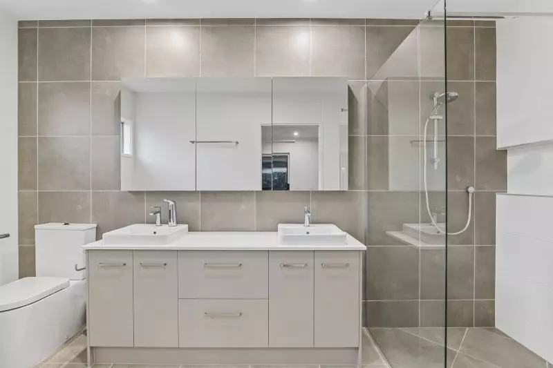 Site 128 - Established Lillydale