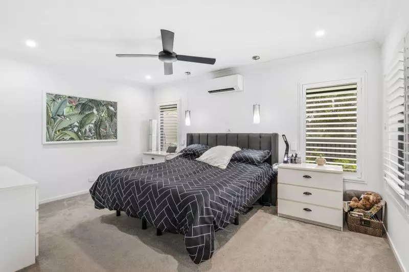 Site 107 - Established Kalbar H6