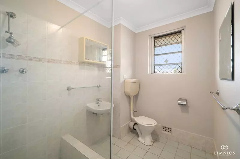 Scenic Hill Top Apartment!