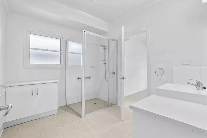 Two bedroom villa in quiet cul-de-sac