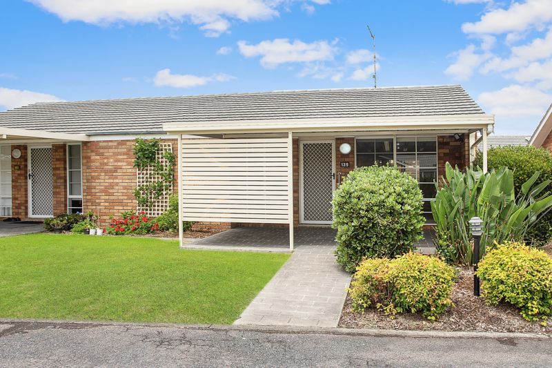 139/1 Cape Hawke Drive Forster