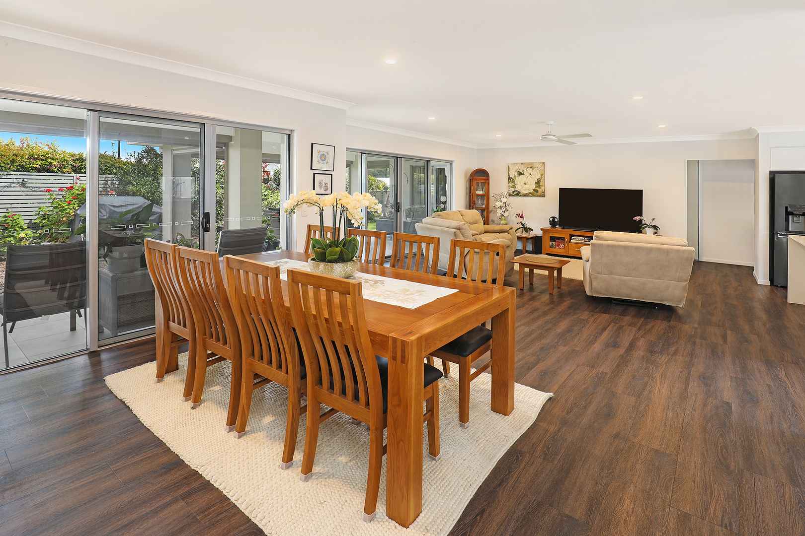 Easy-Care Living in Comfort & Style - V33 Halcyon Lakeside