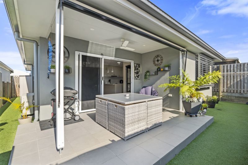 Fresh, Bright & Move In Ready!