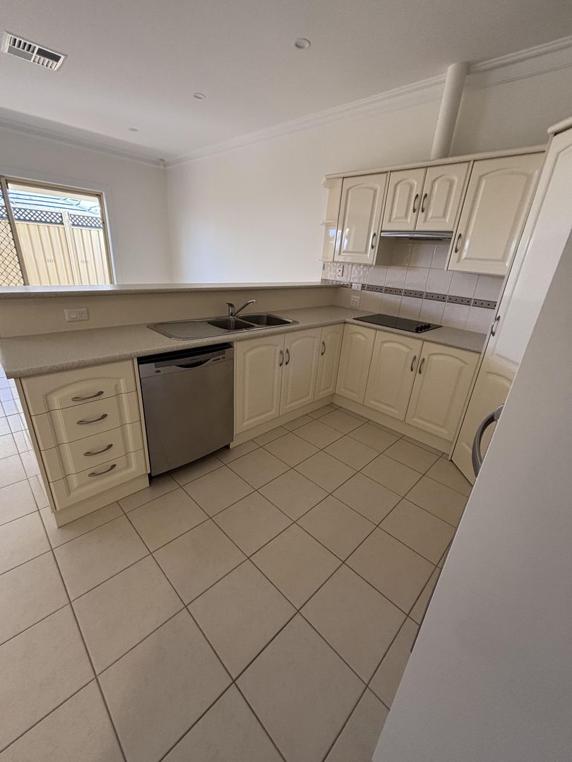 Distinctive Gardens Victor Harbor