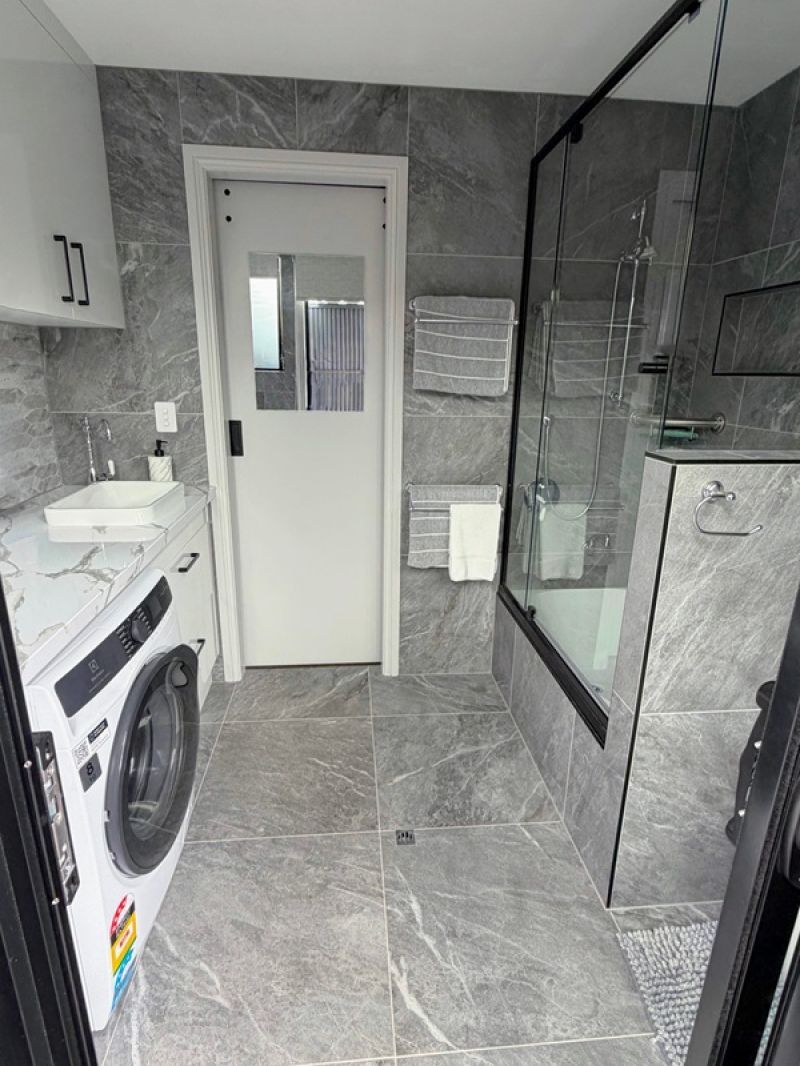 Modern & Perfect Balance of Space & Comfort