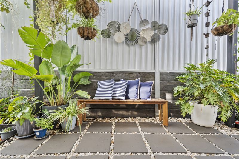 Light, Space and a Private Alfresco Retreat