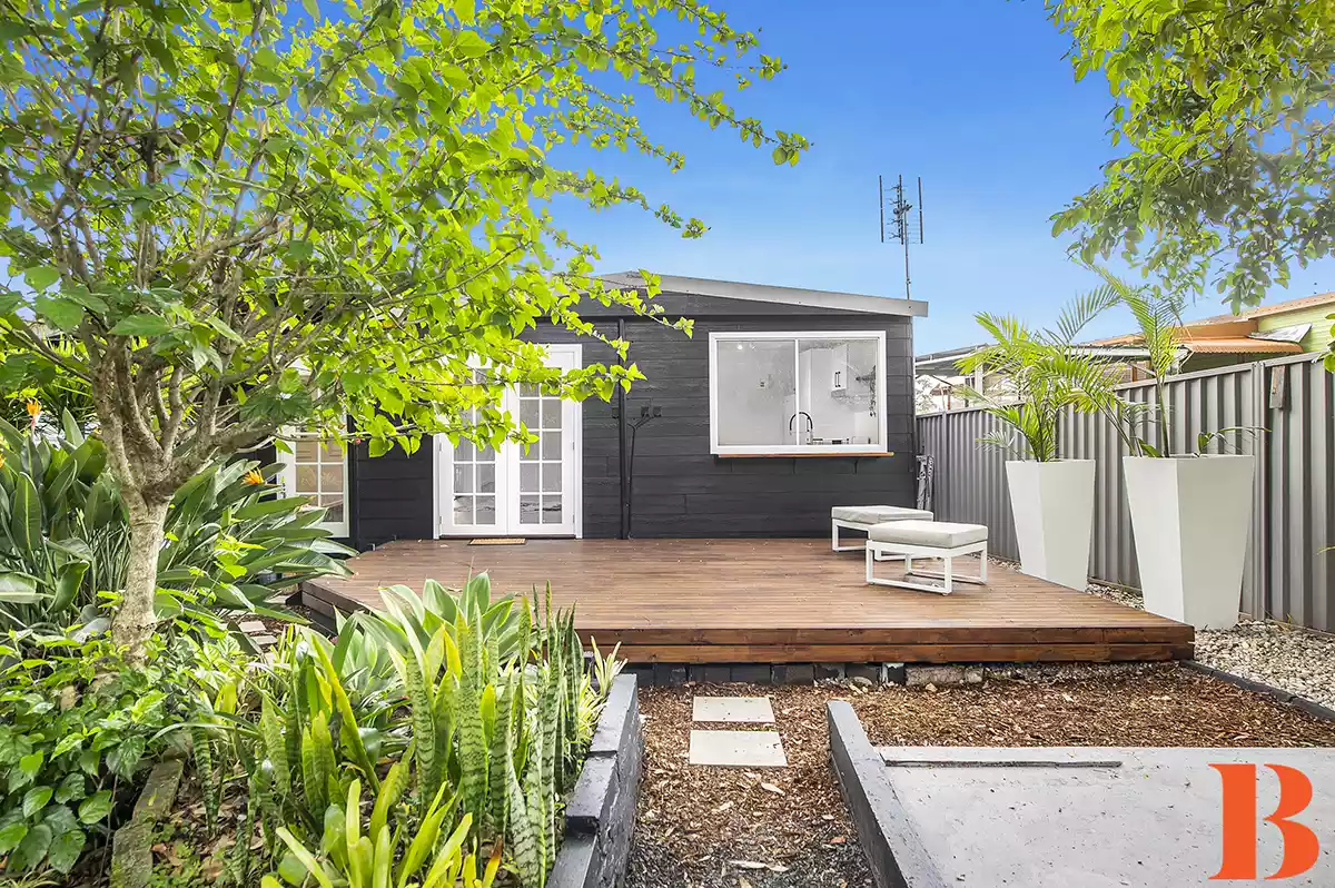 DEPOSIT TAKEN / UNDER CONTRACT - Surrounded by Nature - Privacy and Space - Minutes Walk to Shopping/Medical/Cafes