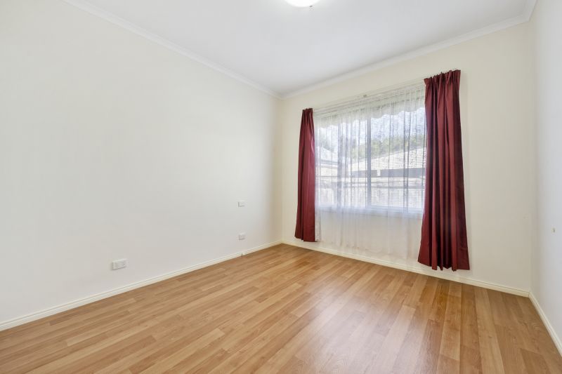 Newly Renovated- Cosy 2 Bedroom Home