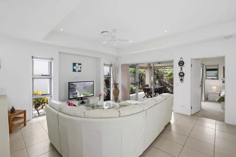 Site 22 - Established Sea Crest