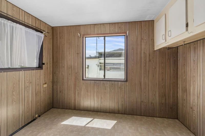 Relaxed Coastal Living in a Peaceful Community