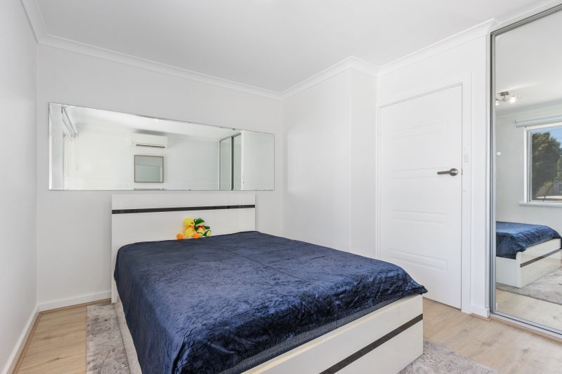 Charming Yokine Gem!