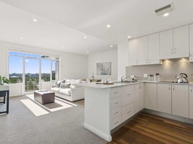 Bright Corner Apartment with City Views