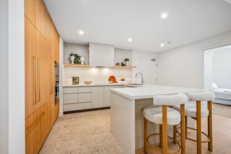 Bright, Stylish First-Floor Apartment