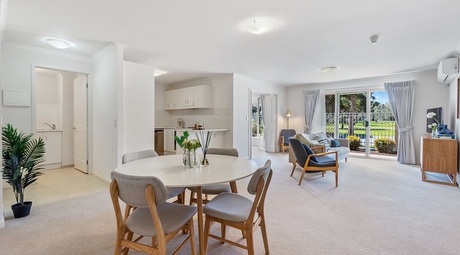 Looking for a maintenance free life? Apartment 334