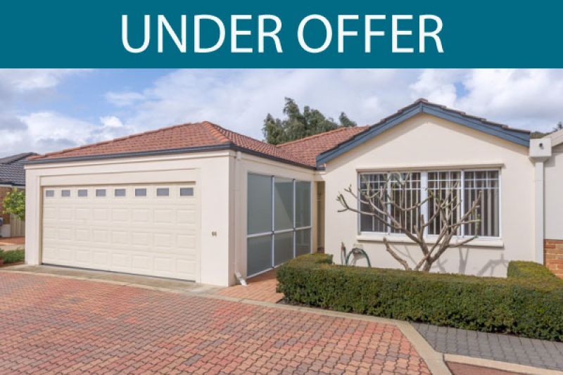 Delightful home overlooiking the Canning River