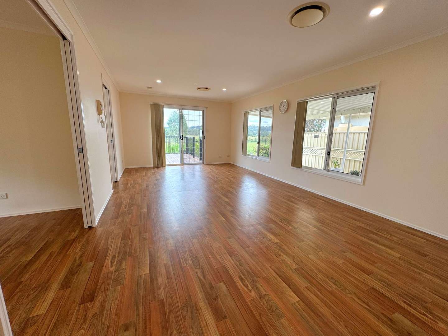 Rural Views ! - Sit Back and Enjoy the Views!