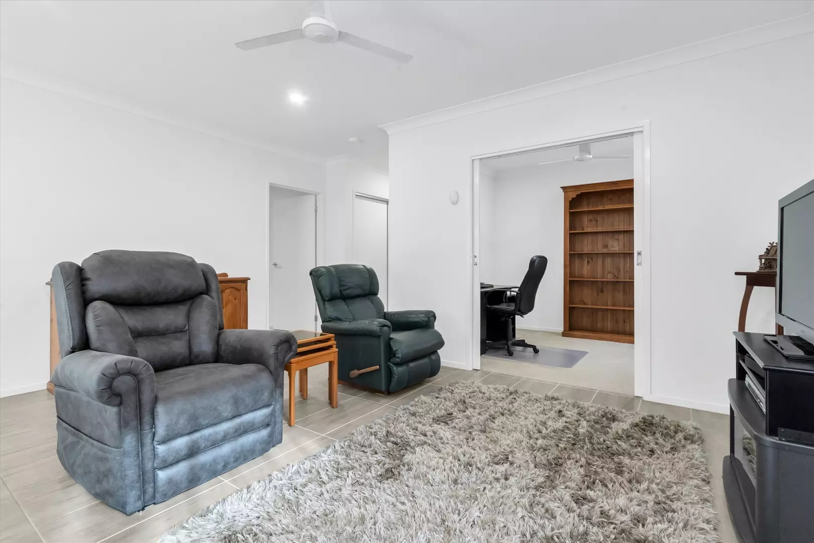 Home 41 PALM LAKE RESORT TRUGANINA