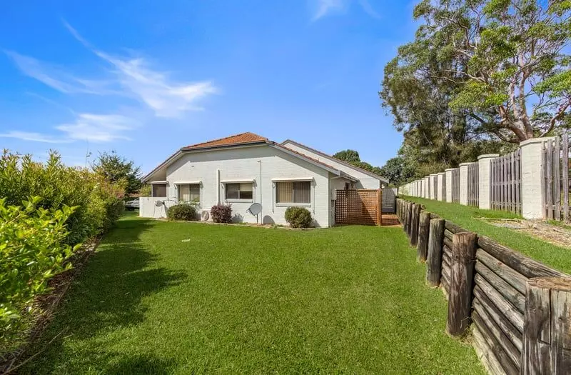 Villa on the 'Hill' with Private Garden Patio