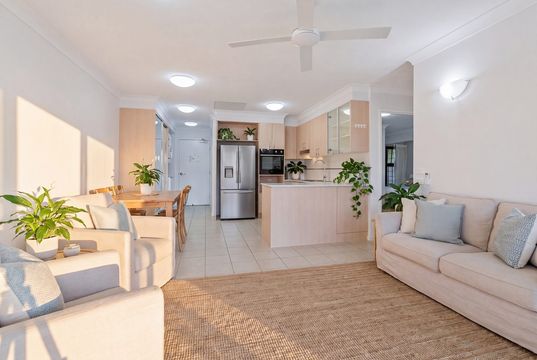 Spacious North-facing two-bedroom apartment