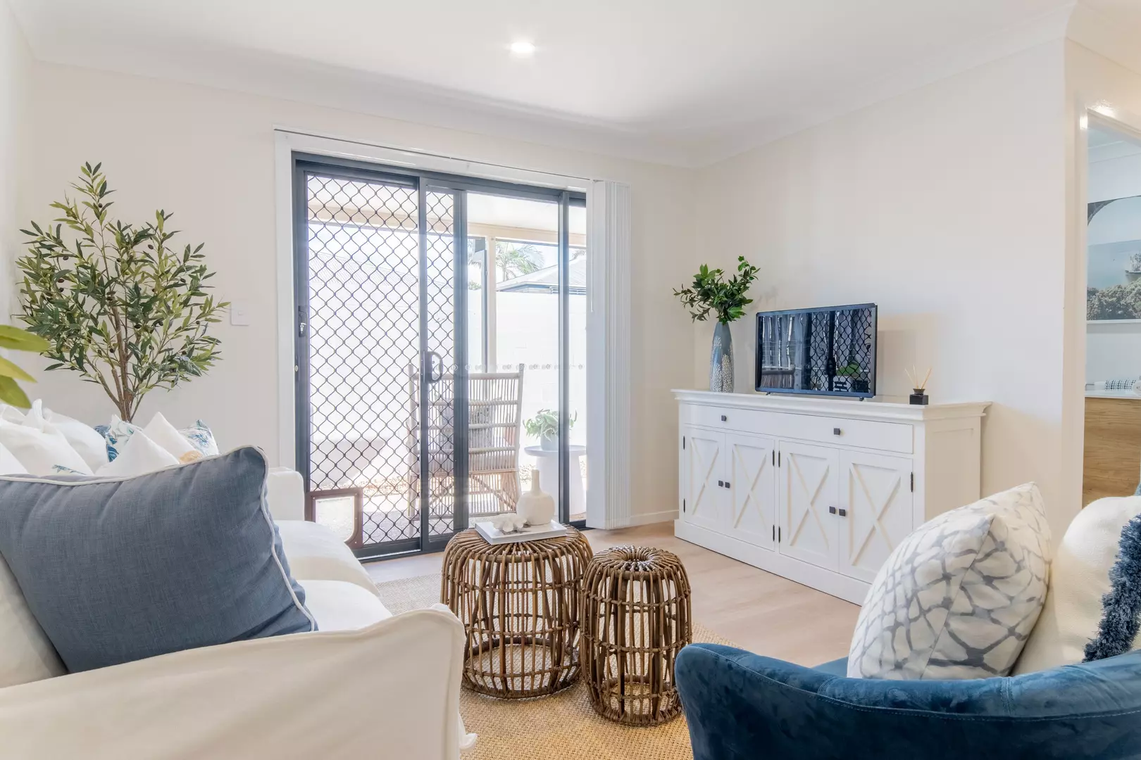 Villa 3 - Oak Tree Burpengary - 2 Bed + 1 Bath